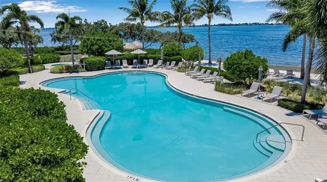 376 Aruba Circle Bradenton FL 34209
