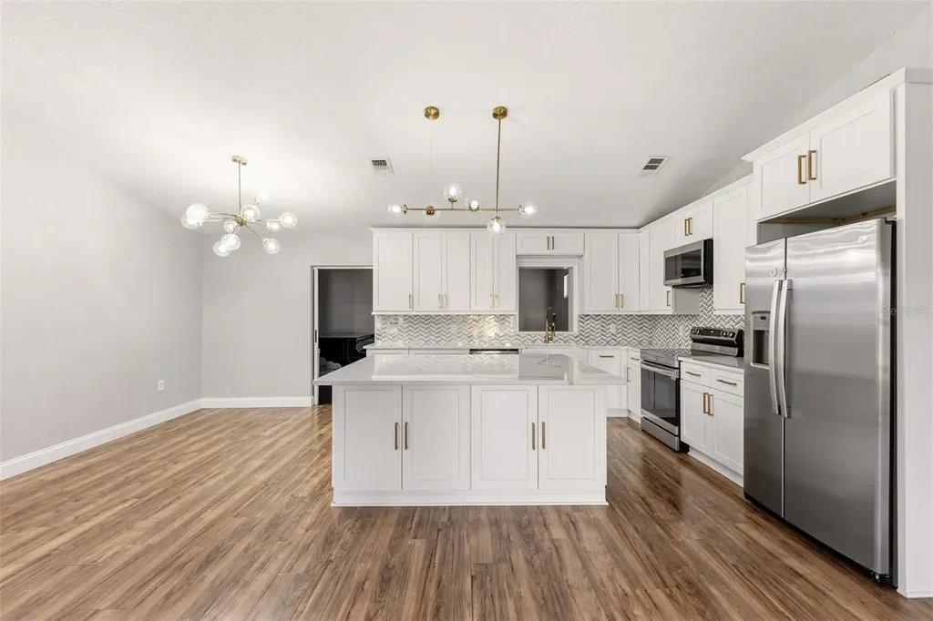 703 Scott Lake Village S Lakeland FL 33813