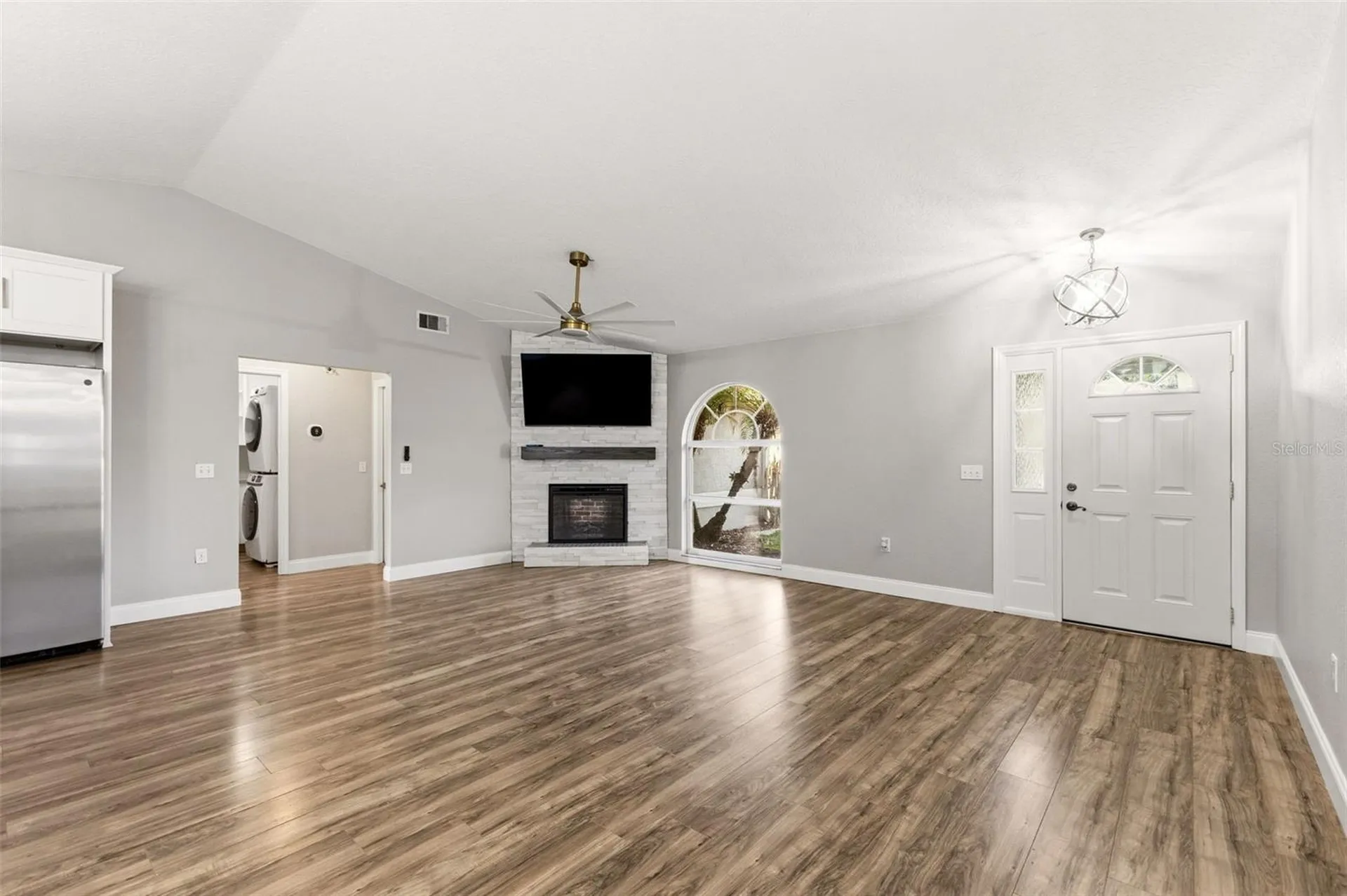 703 Scott Lake Village S Lakeland FL 33813