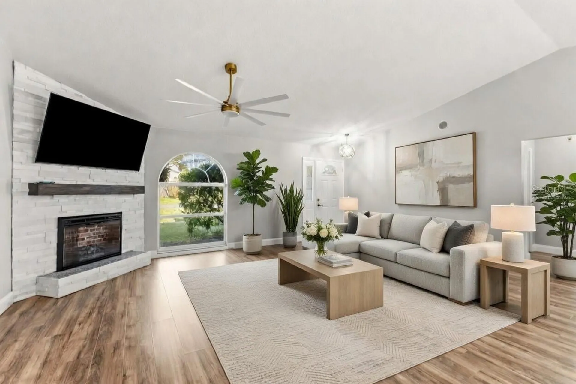 703 Scott Lake Village S Lakeland FL 33813