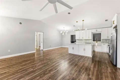 703 Scott Lake Village S Lakeland FL 33813