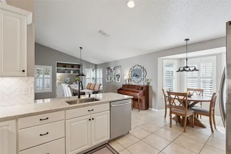 271 Wescliff Drive Ocoee FL 34761