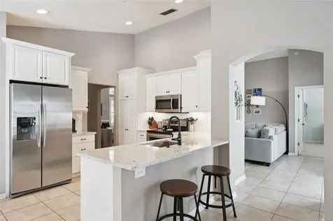 271 Wescliff Drive Ocoee FL 34761