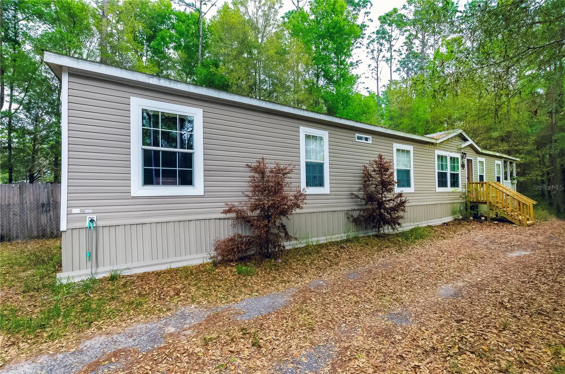 18057 SW 37th Street Dunnellon FL 34432