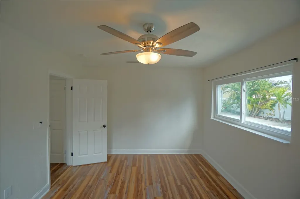 7325 10th Street N St Petersburg FL 33702