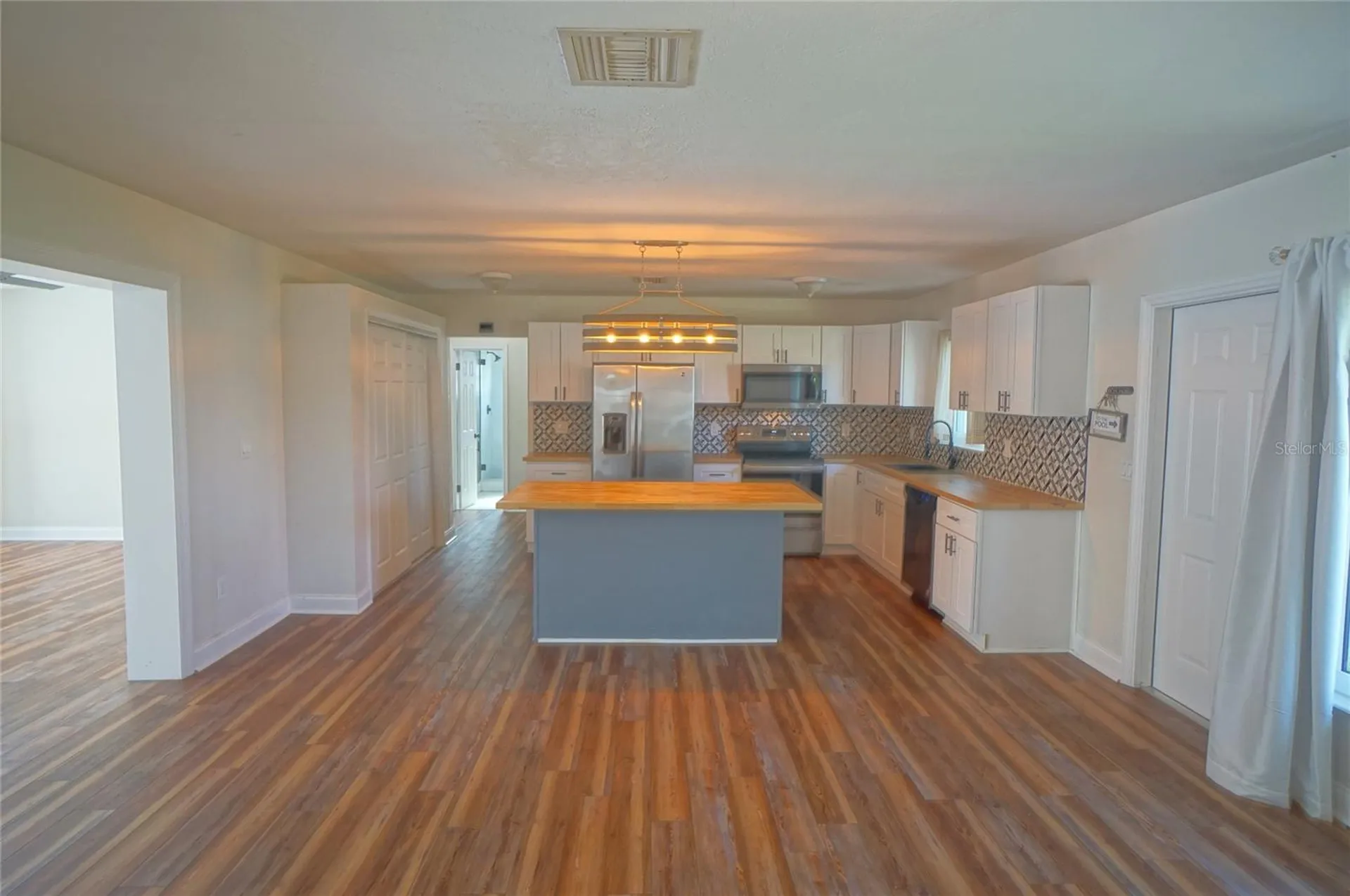 7325 10th Street N St Petersburg FL 33702