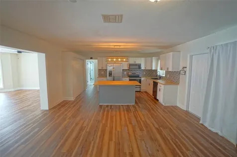 7325 10th Street N St Petersburg FL 33702
