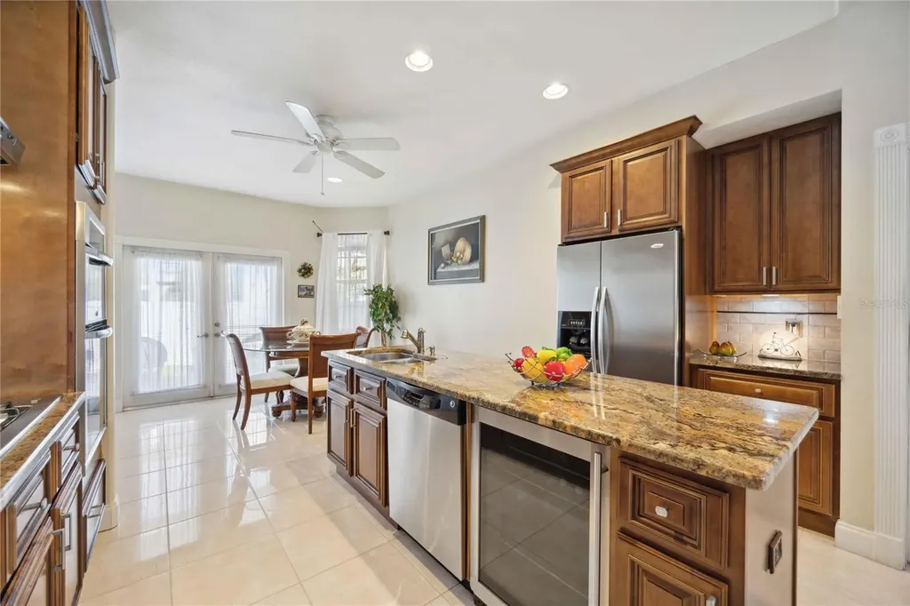 1621 Dr Martin Luther King Way Sarasota FL 34234