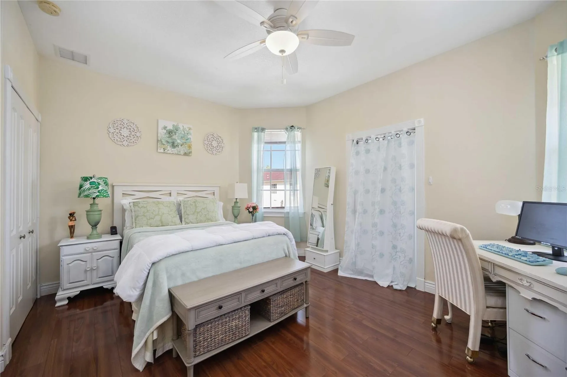 1621 Dr Martin Luther King Way Sarasota FL 34234