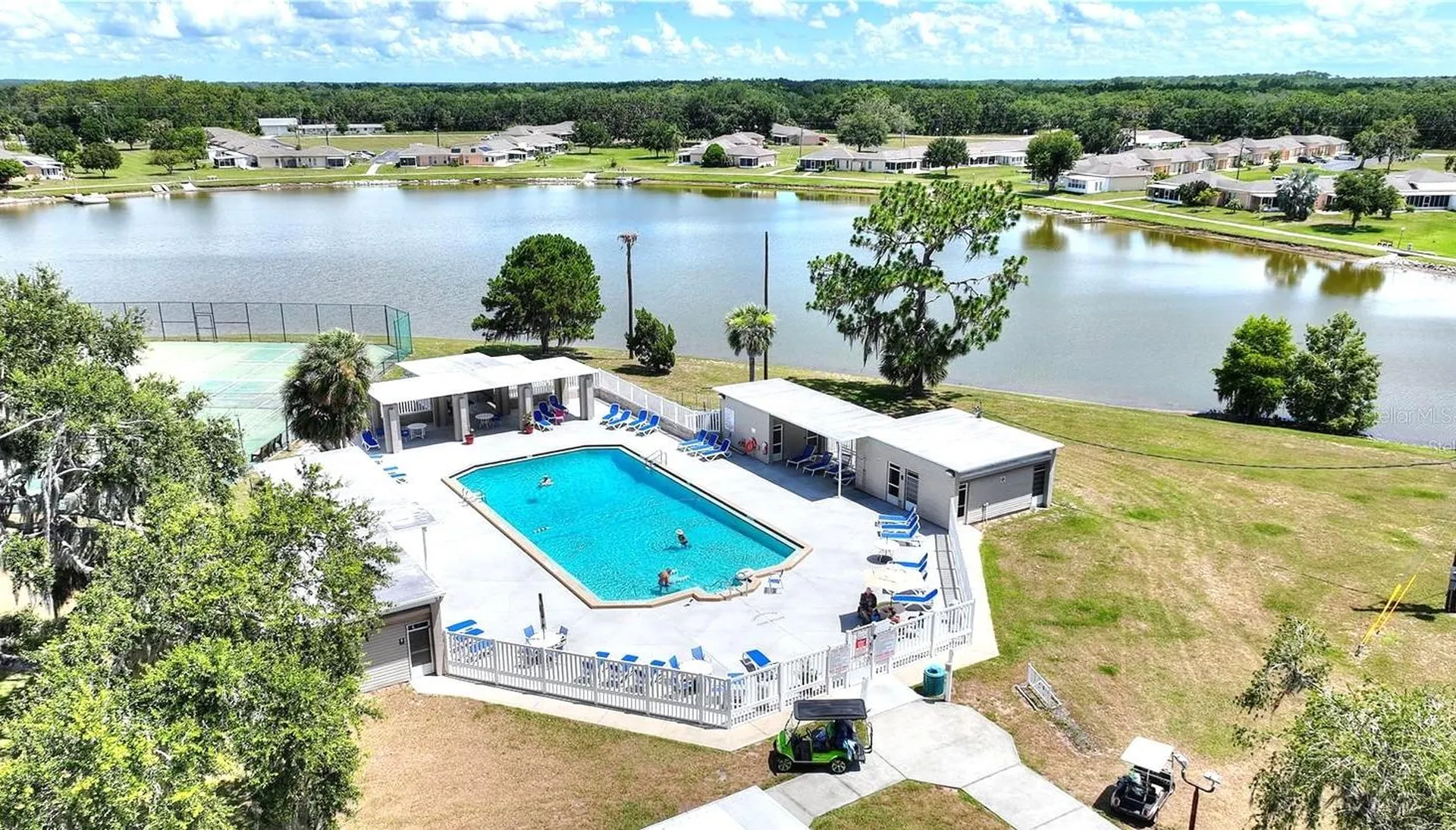 3821 Club Circle Lake Wales FL 33898