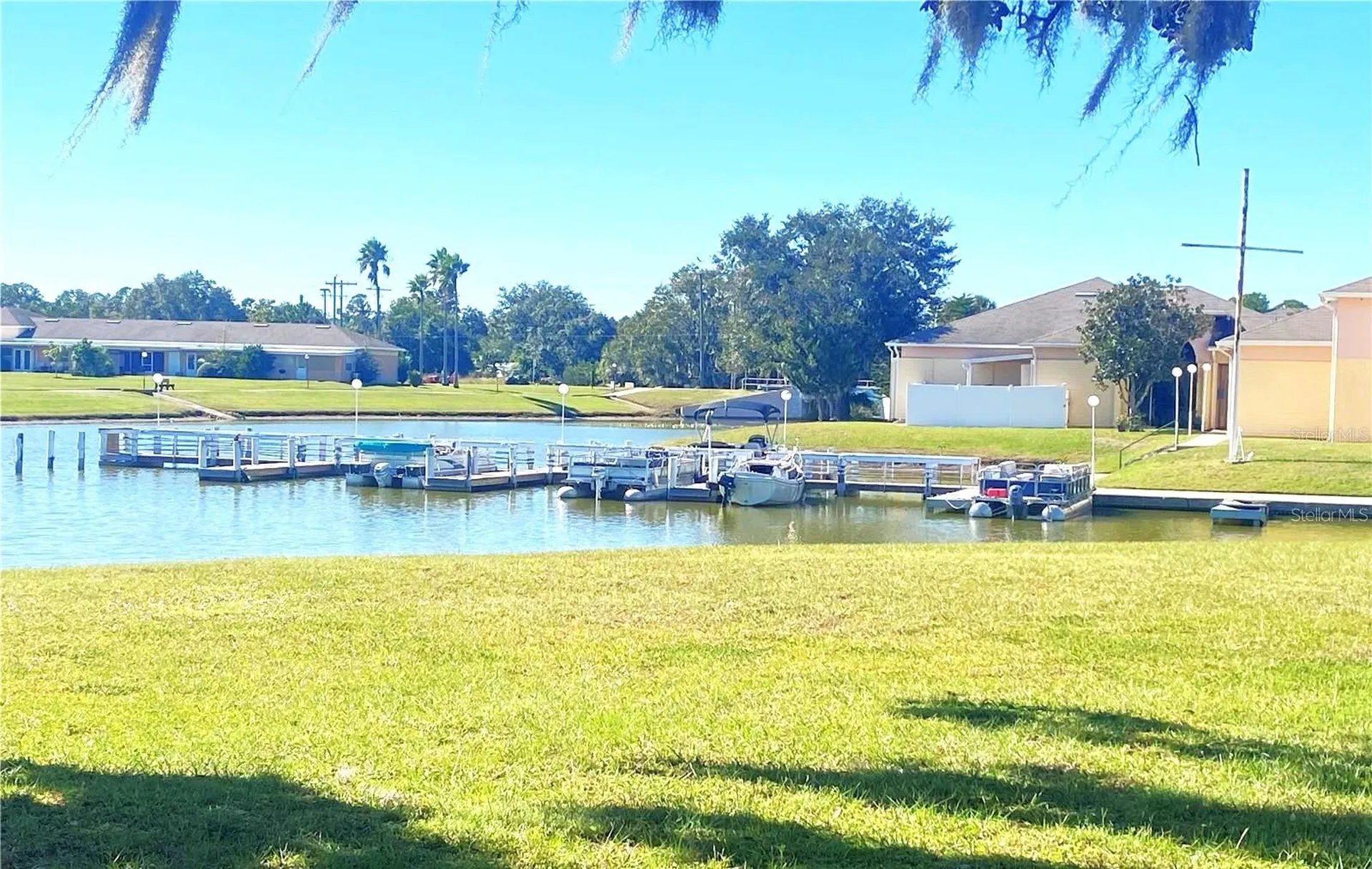 3821 Club Circle Lake Wales FL 33898