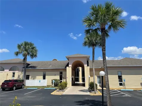 3821 Club Circle Lake Wales FL 33898