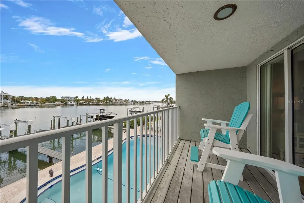 2515 Bay Boulevard Indian Rocks Beach FL 33785