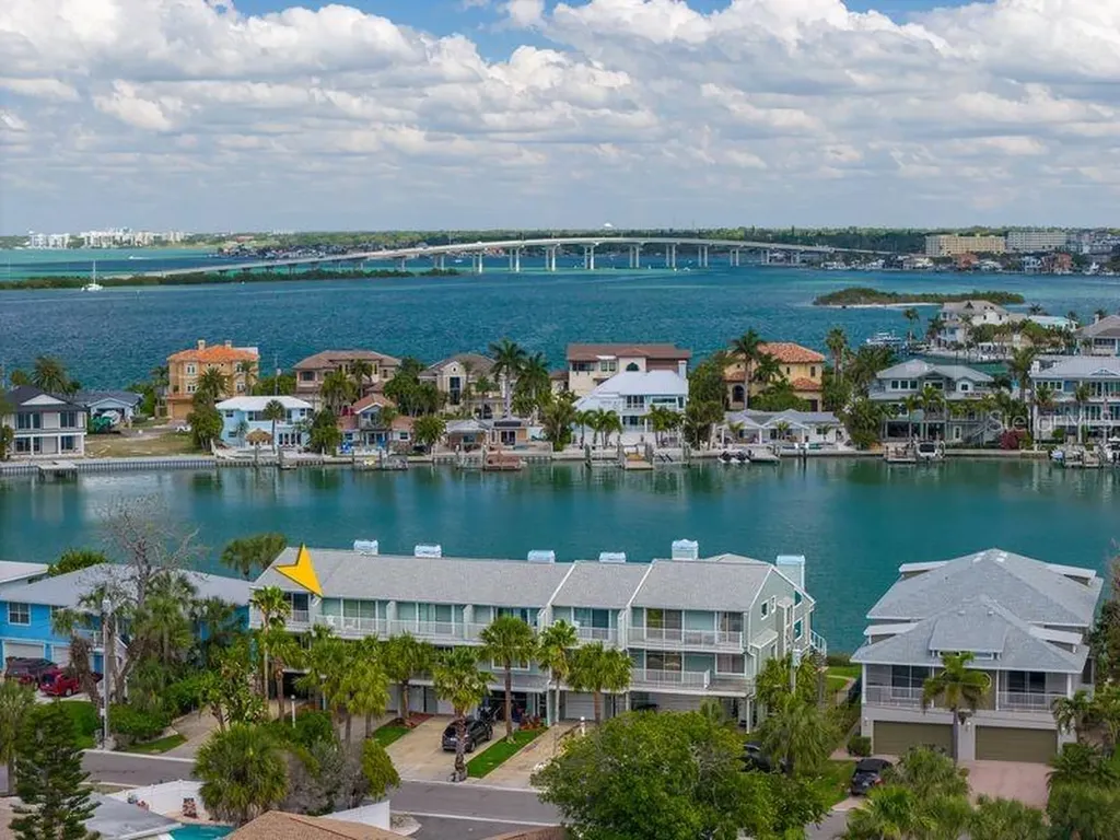 2515 Bay Boulevard Indian Rocks Beach FL 33785