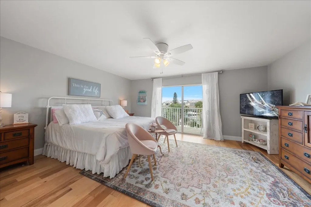 2515 Bay Boulevard Indian Rocks Beach FL 33785