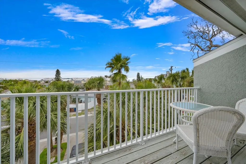2515 Bay Boulevard Indian Rocks Beach FL 33785