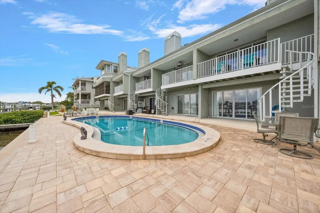 2515 Bay Boulevard Indian Rocks Beach FL 33785