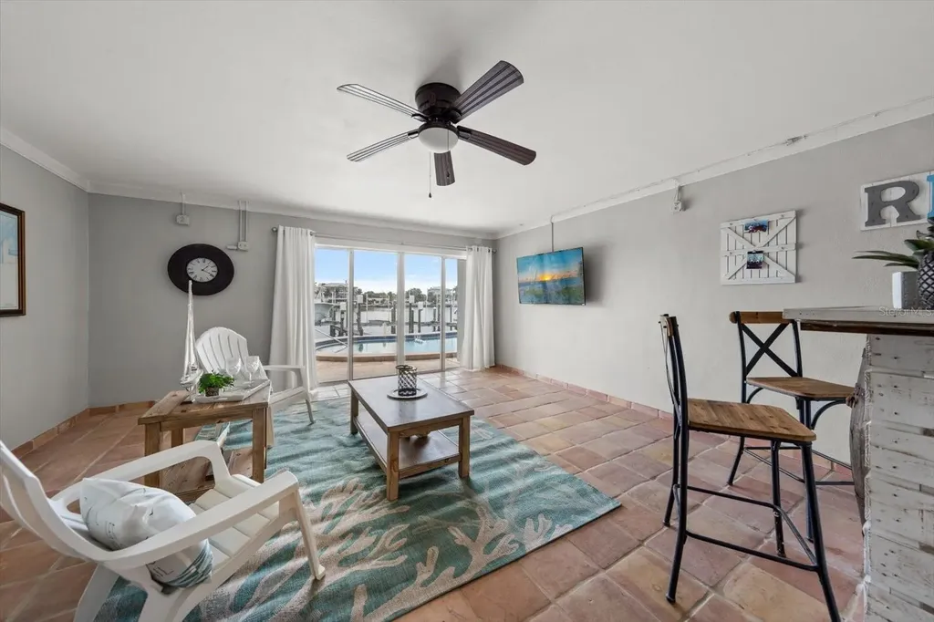 2515 Bay Boulevard Indian Rocks Beach FL 33785