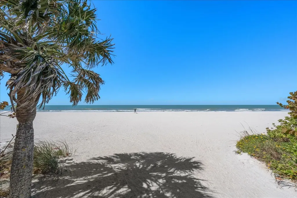 2515 Bay Boulevard Indian Rocks Beach FL 33785