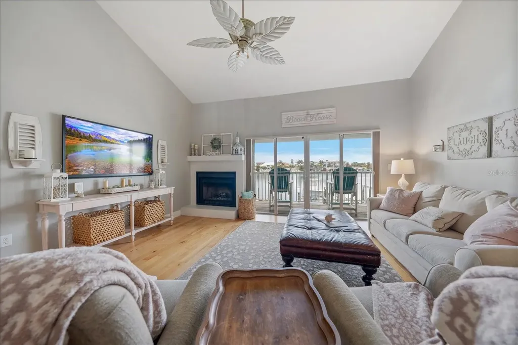 2515 Bay Boulevard Indian Rocks Beach FL 33785