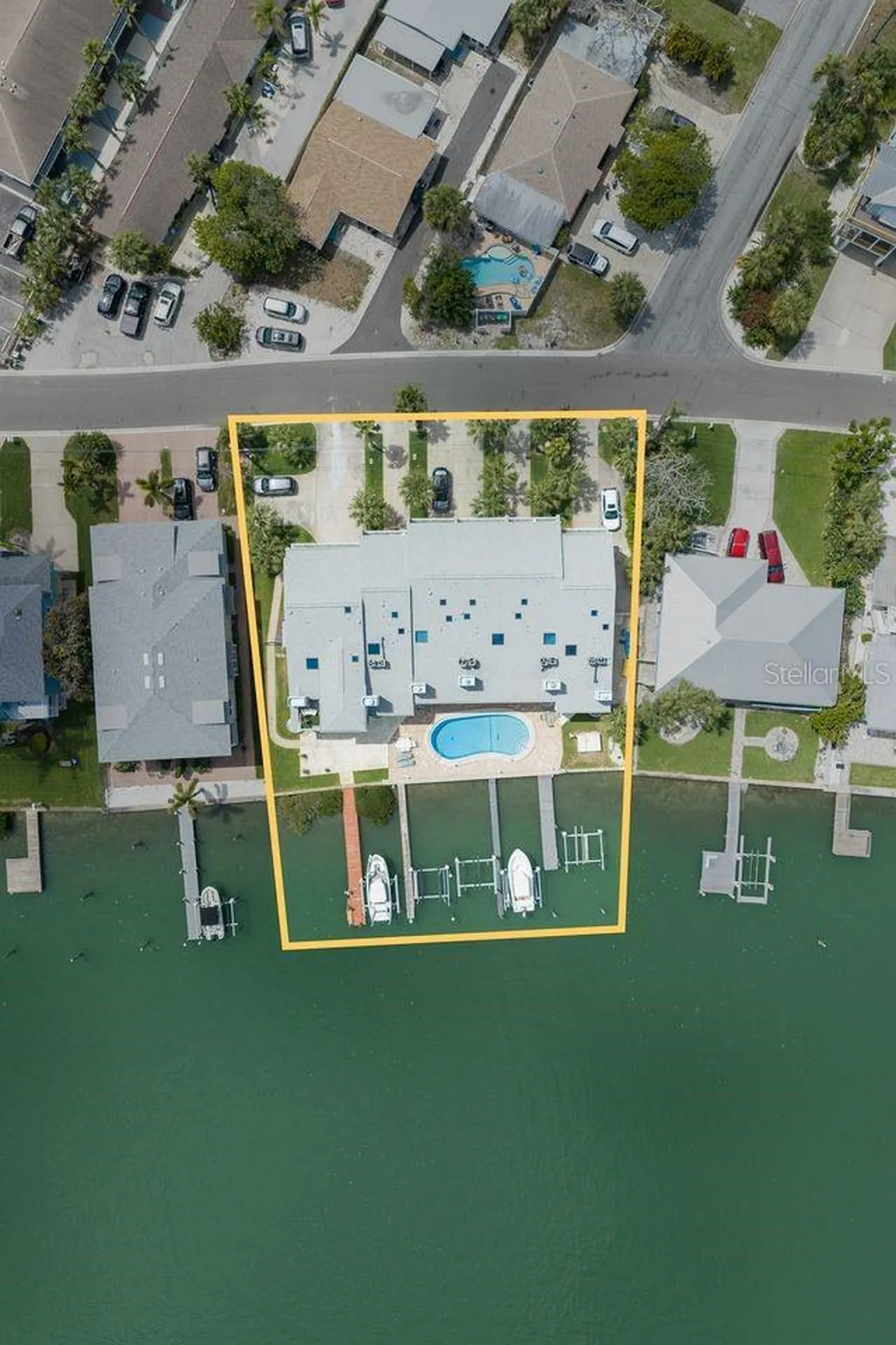 2515 Bay Boulevard Indian Rocks Beach FL 33785