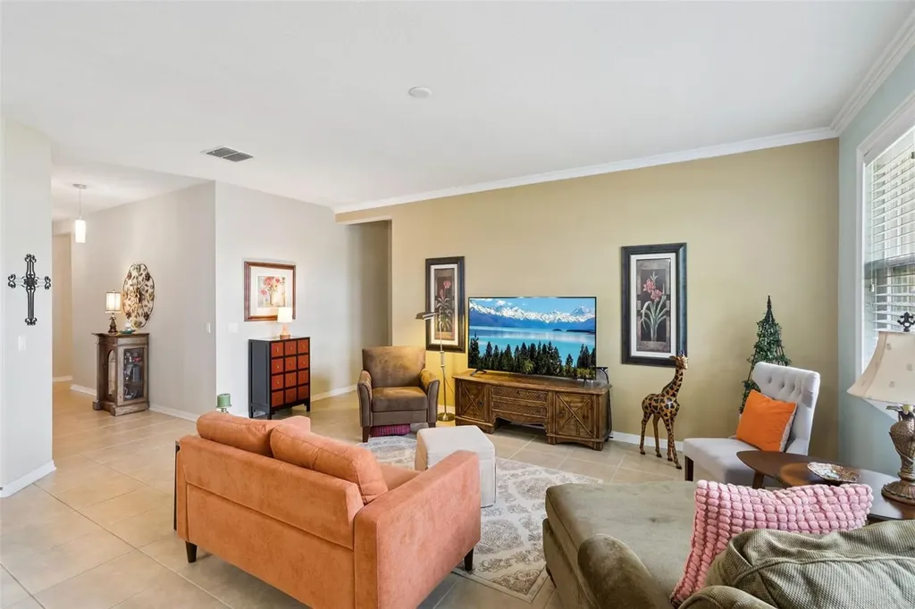 706 Barefoot Bay Loop Groveland FL 34736