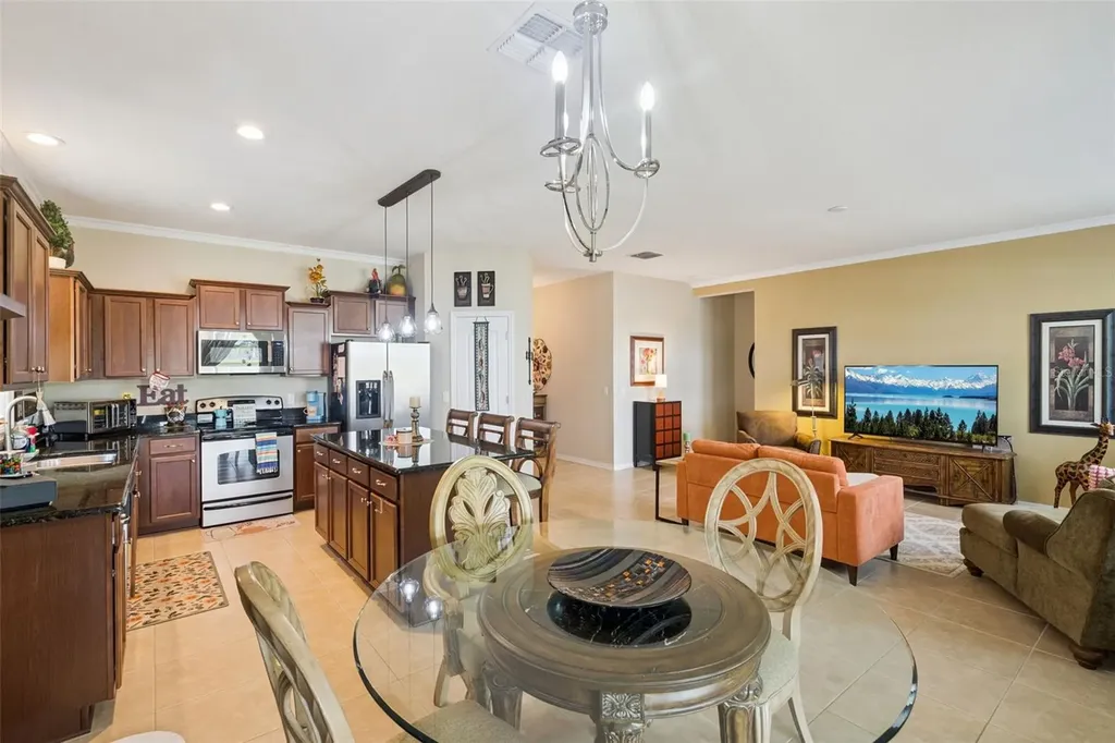706 Barefoot Bay Loop Groveland FL 34736