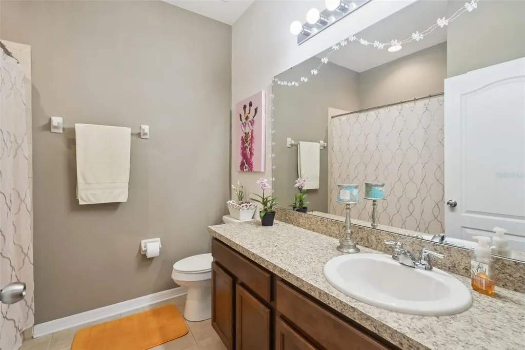 706 Barefoot Bay Loop Groveland FL 34736