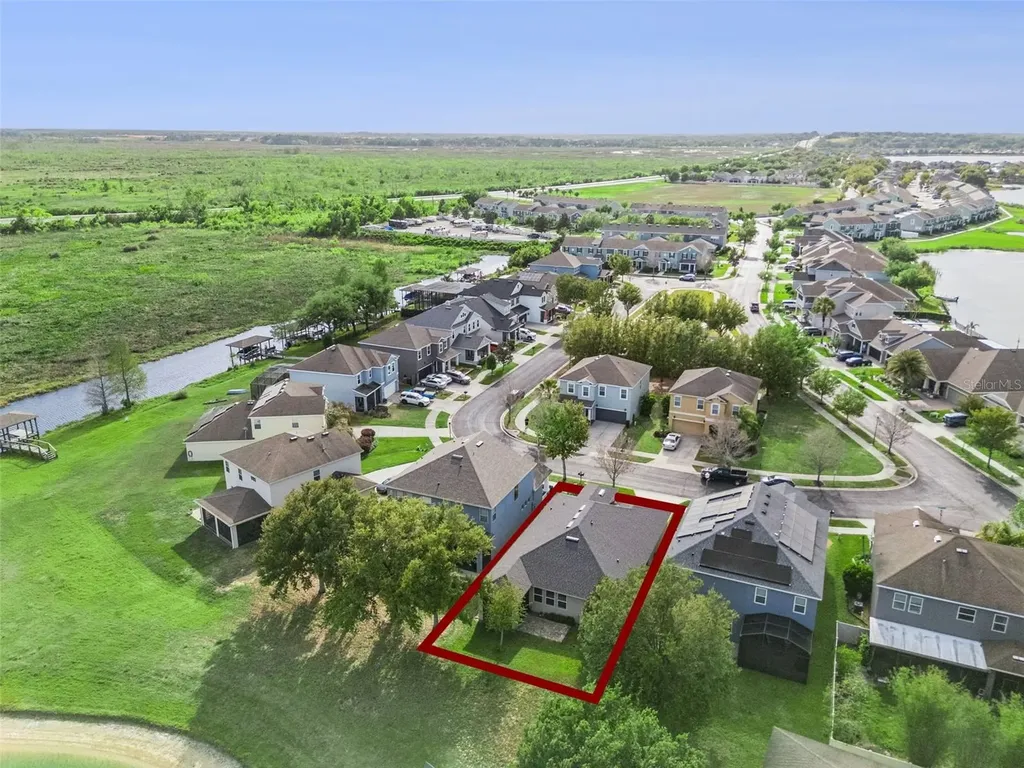 706 Barefoot Bay Loop Groveland FL 34736