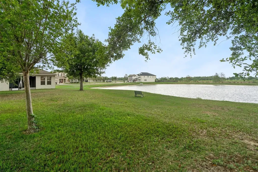 706 Barefoot Bay Loop Groveland FL 34736