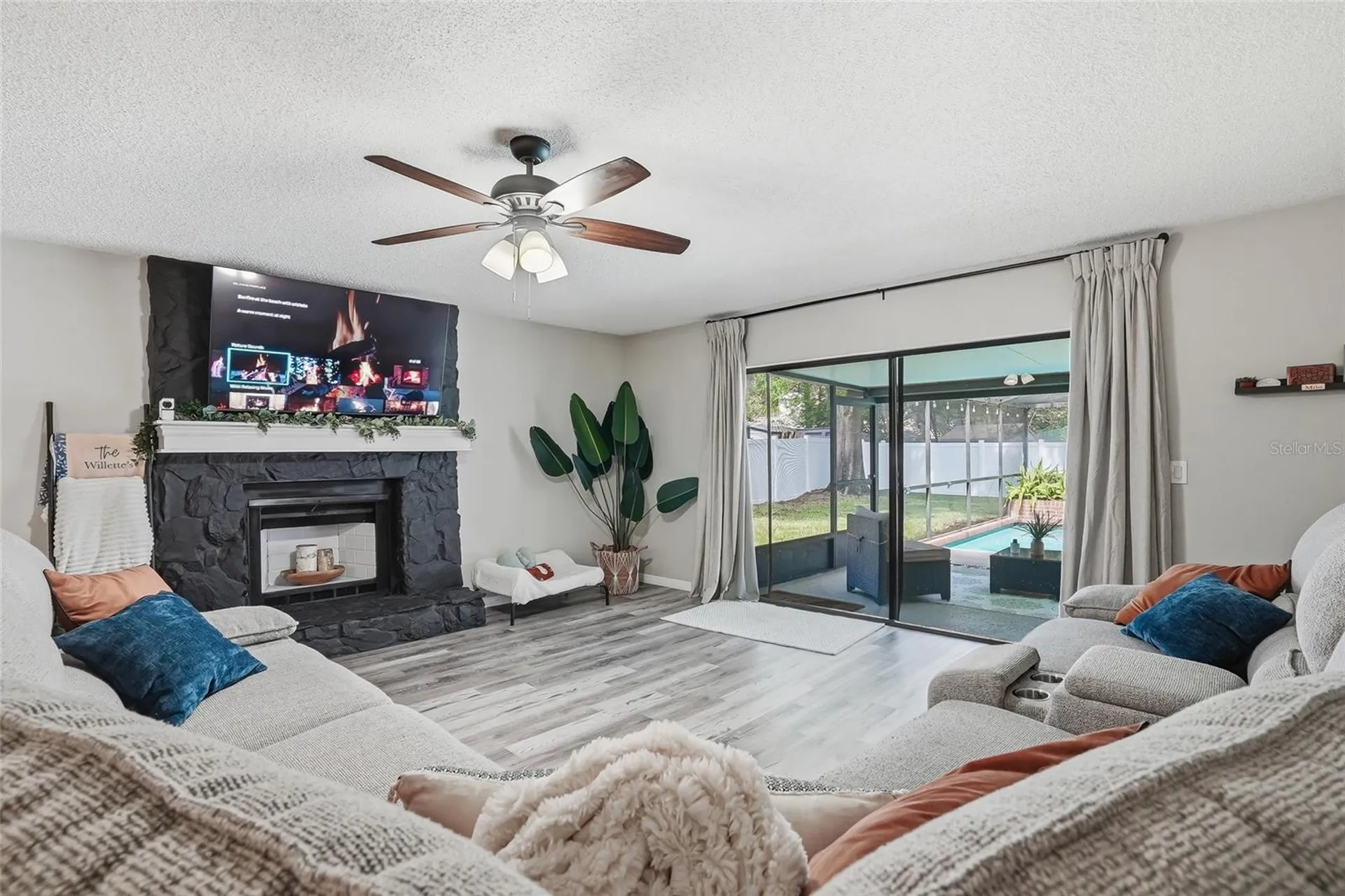 112 Bloomingfield Drive Brandon FL 33511