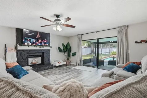 112 Bloomingfield Drive Brandon FL 33511