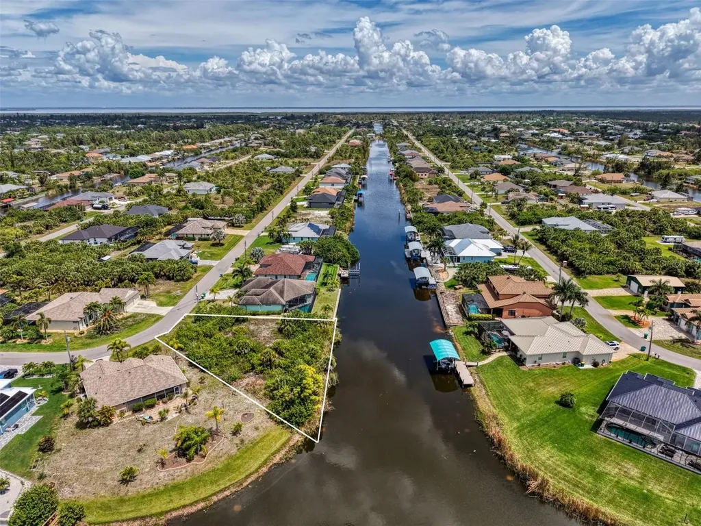 15304 Hennipen Circle Port Charlotte FL 33981