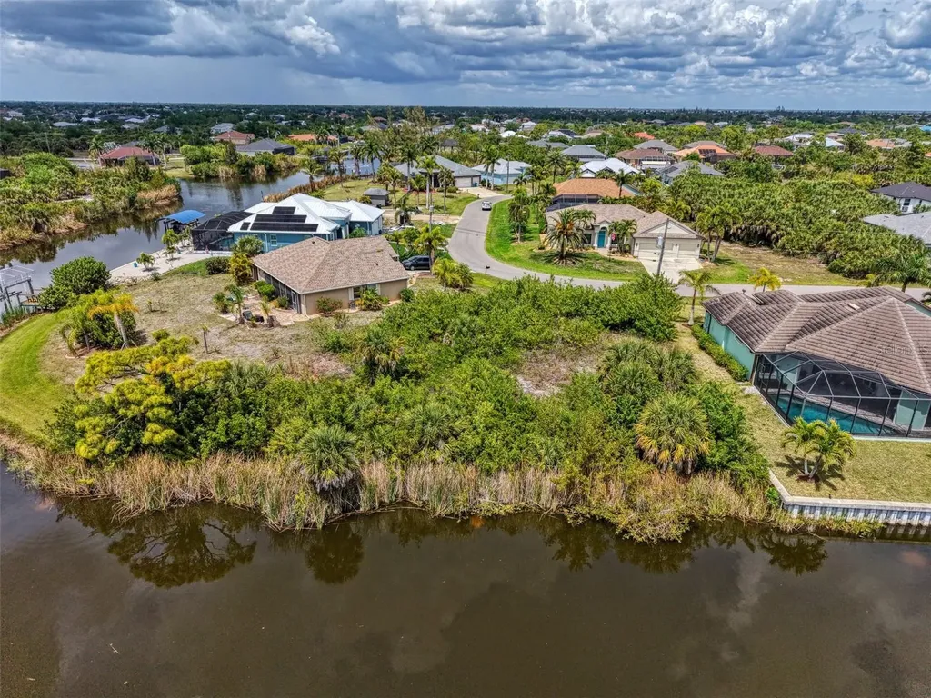 15304 Hennipen Circle Port Charlotte FL 33981