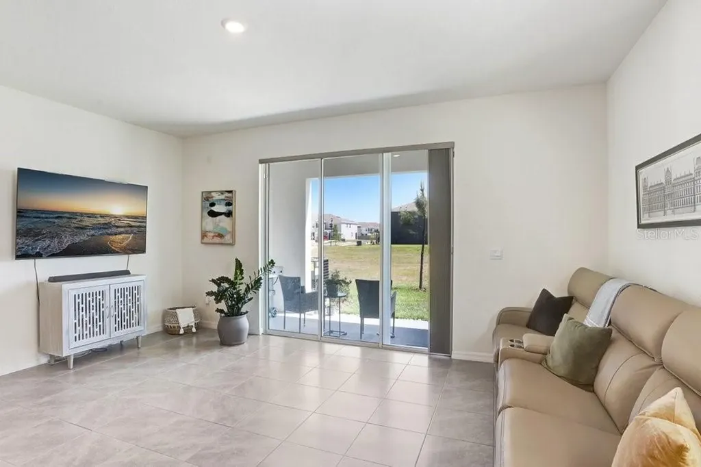 32978 Tulip Petal Lane Wesley Chapel FL 33545