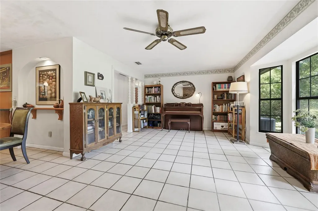 17611 NW 266th Street High Springs FL 32643