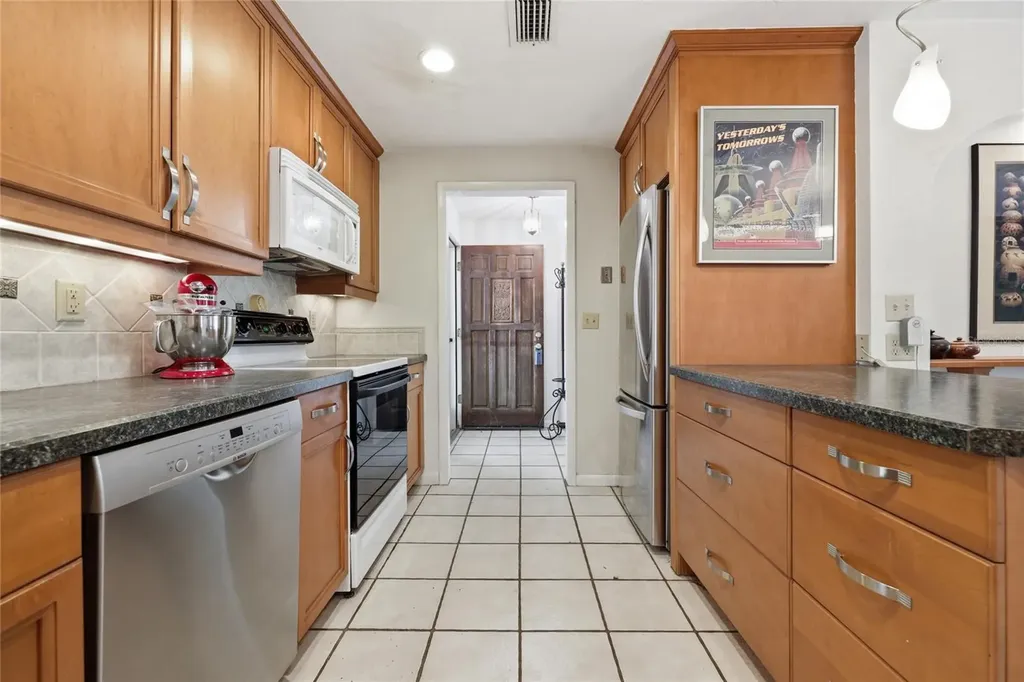 17611 NW 266th Street High Springs FL 32643