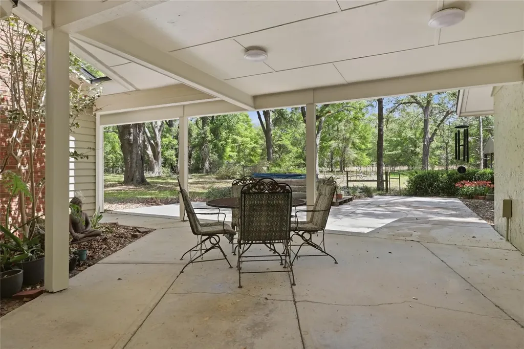 17611 NW 266th Street High Springs FL 32643