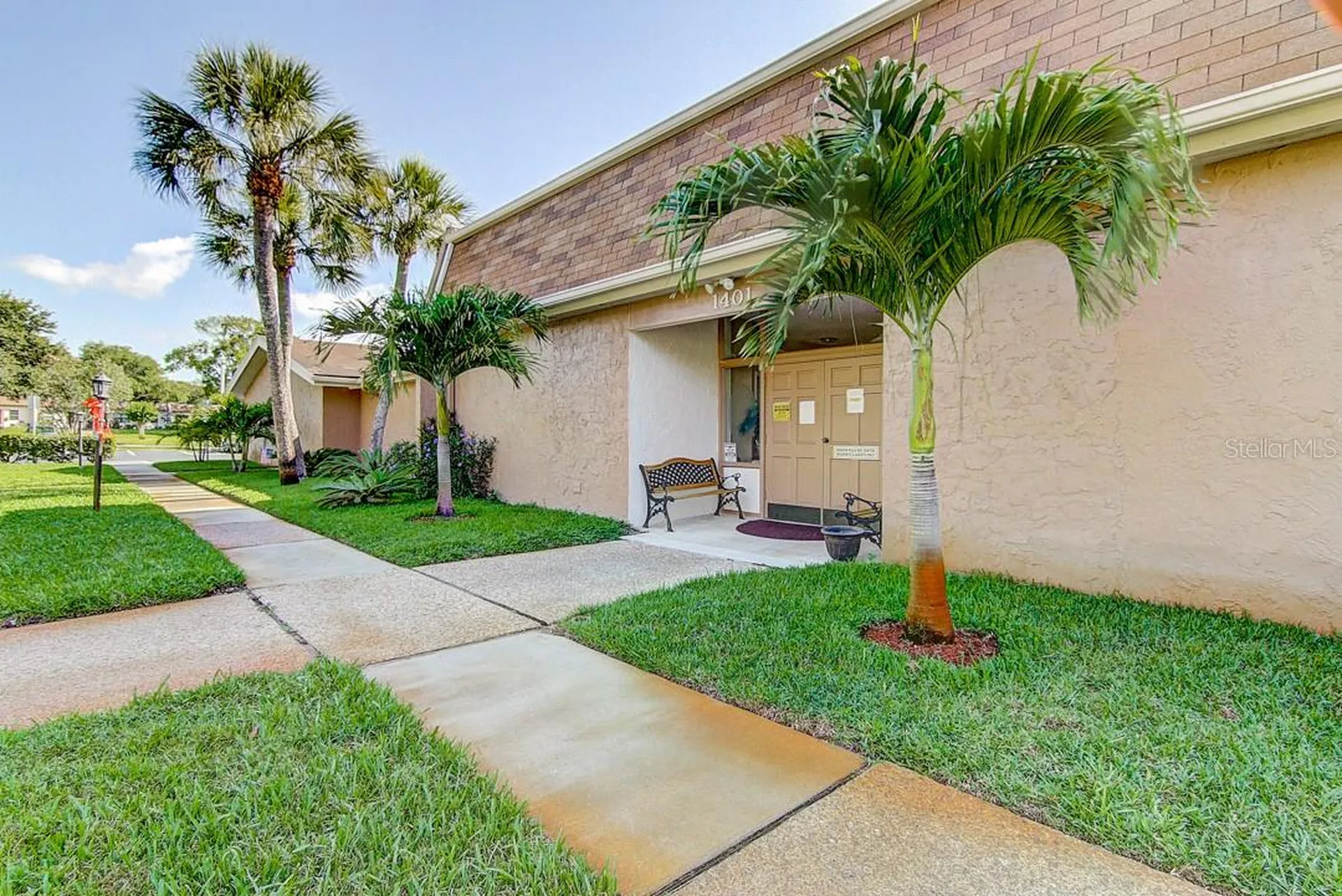 1428 Arrowhead Circle W Clearwater FL 33759
