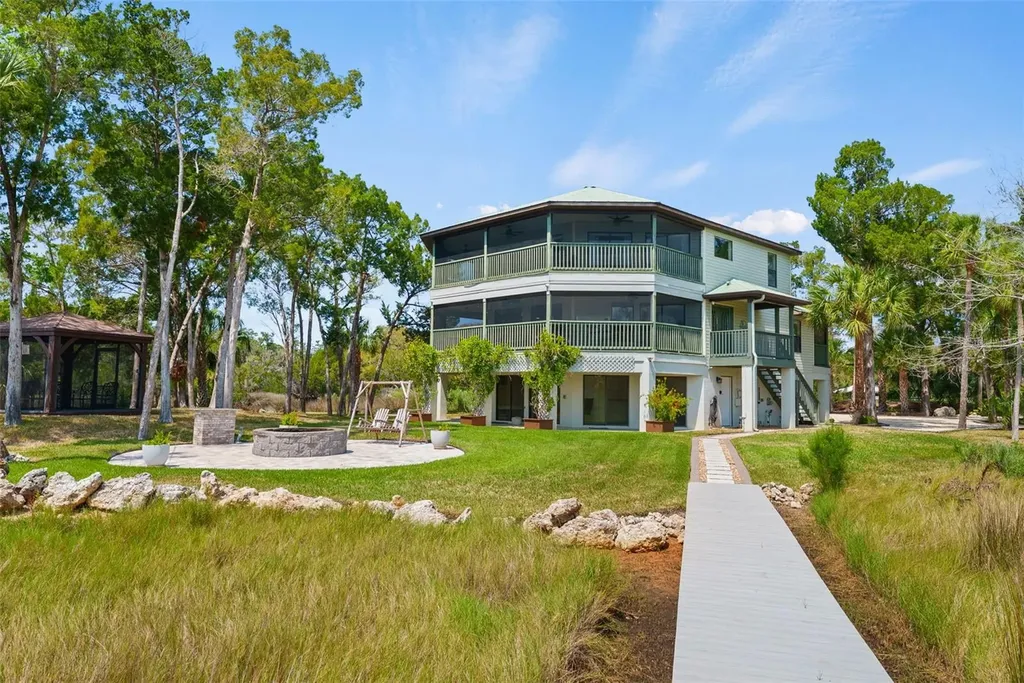6730 S Beagle Drive Homosassa FL 34448