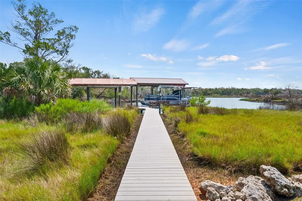6730 S Beagle Drive Homosassa FL 34448