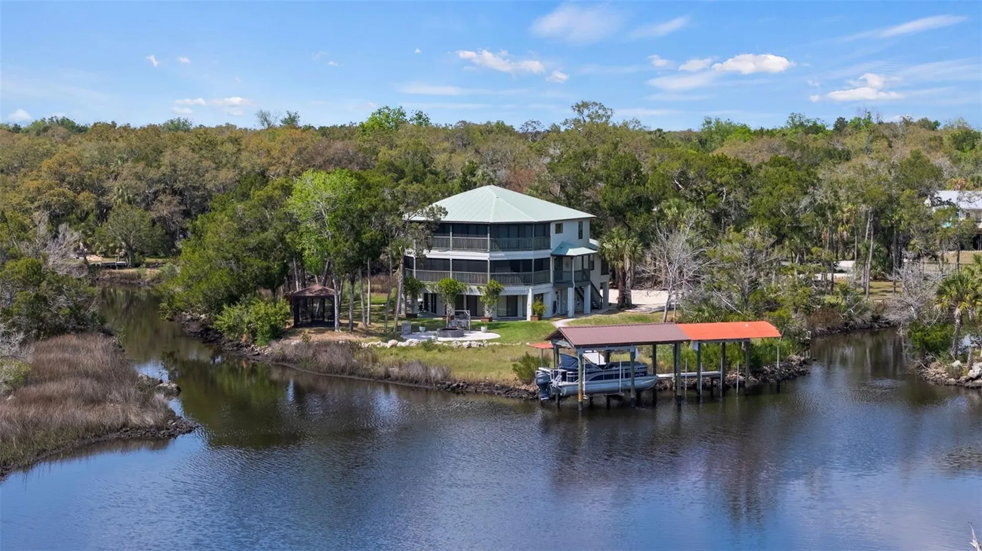 6730 S Beagle Drive Homosassa FL 34448