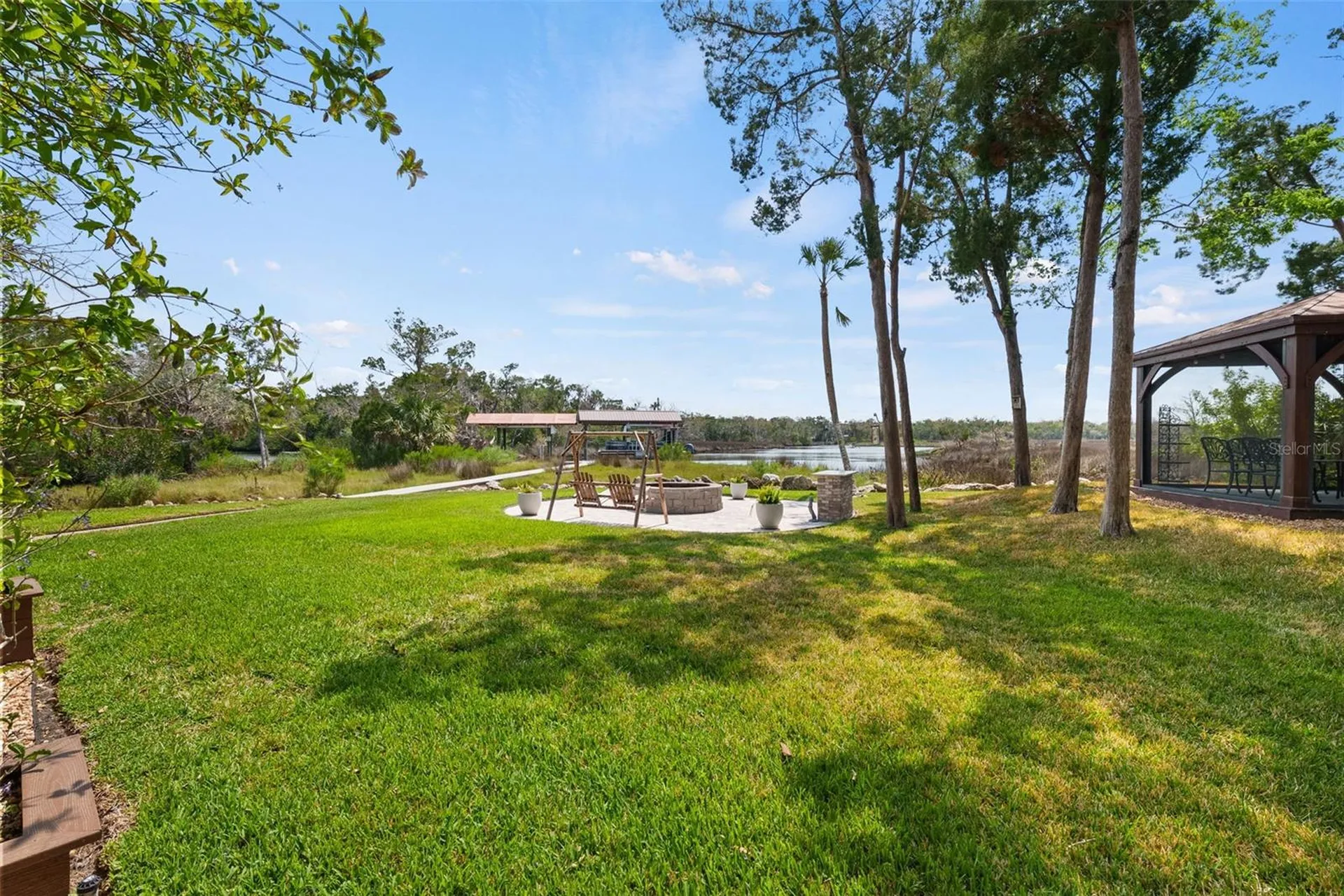 6730 S Beagle Drive Homosassa FL 34448