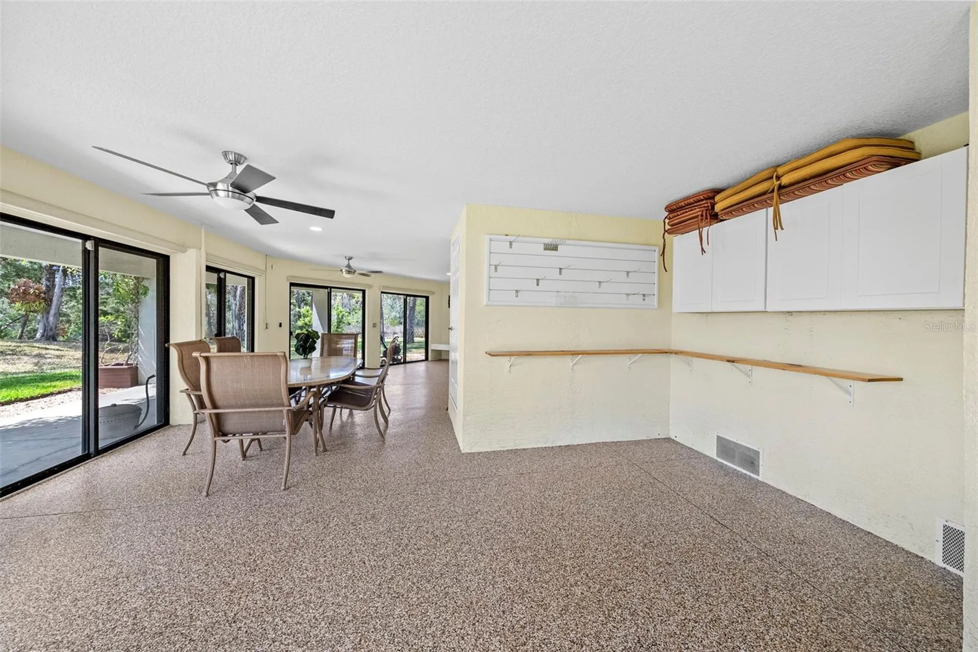 6730 S Beagle Drive Homosassa FL 34448