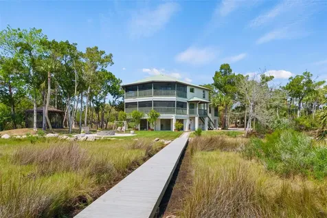 6730 S Beagle Drive Homosassa FL 34448