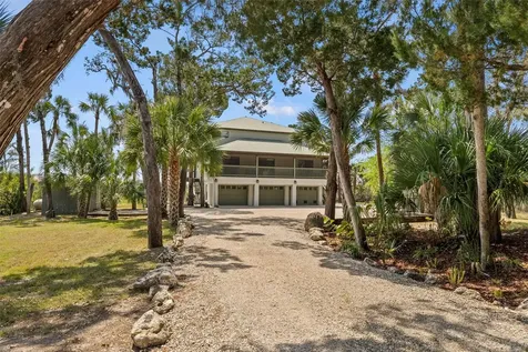 6730 S Beagle Drive Homosassa FL 34448