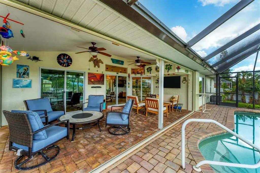 2555 Dixon Terrace Port Charlotte FL 33981