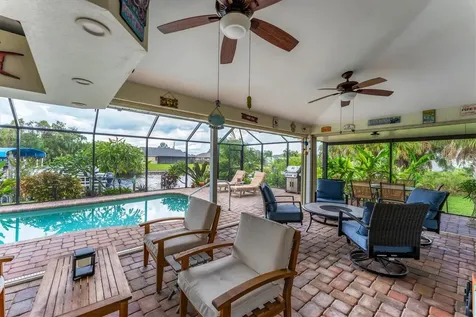 2555 Dixon Terrace Port Charlotte FL 33981