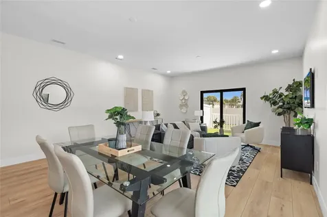 4308 W Gray Street Tampa FL 33609