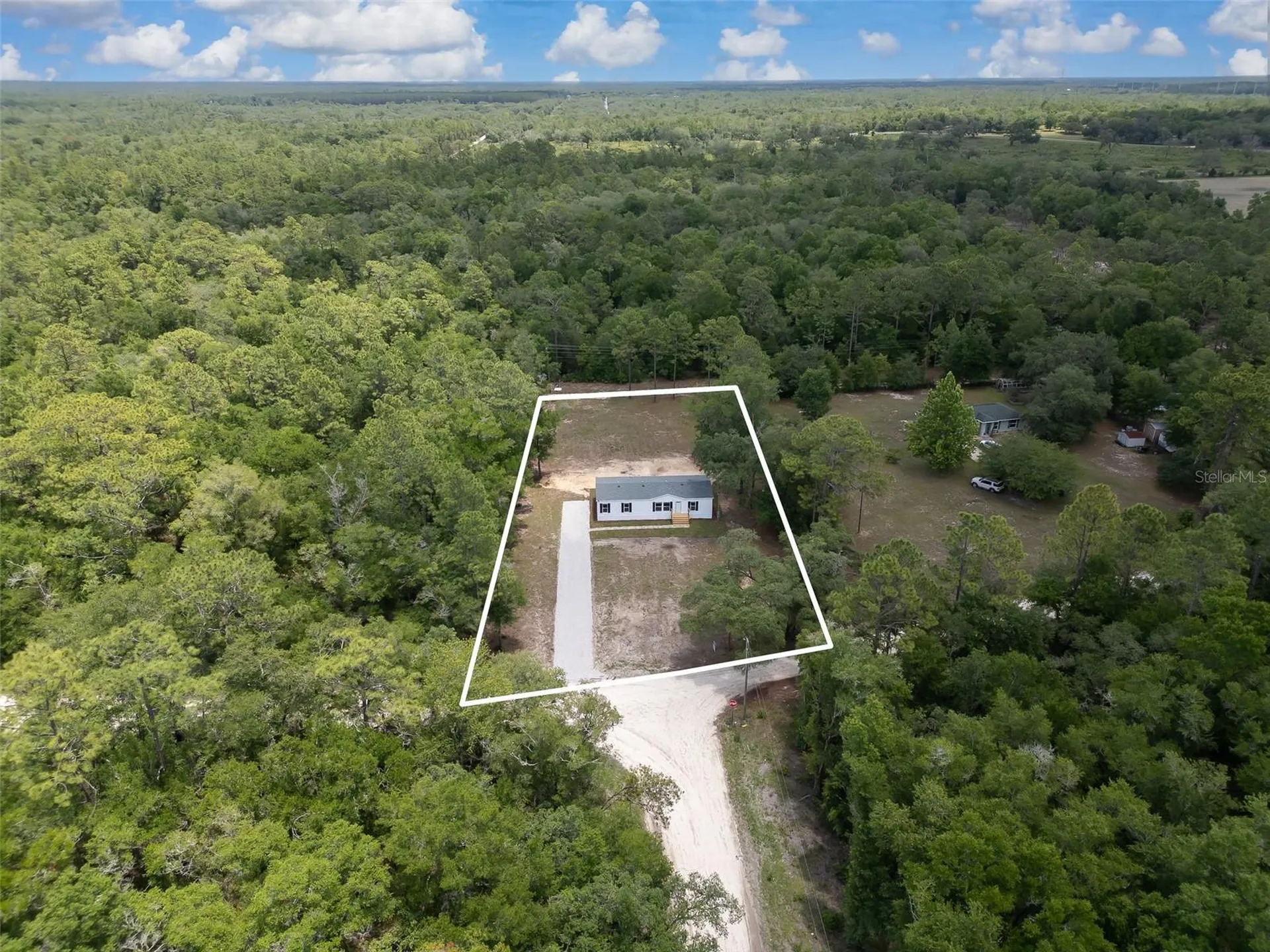 6951 NE 104 Court Bronson FL 32621